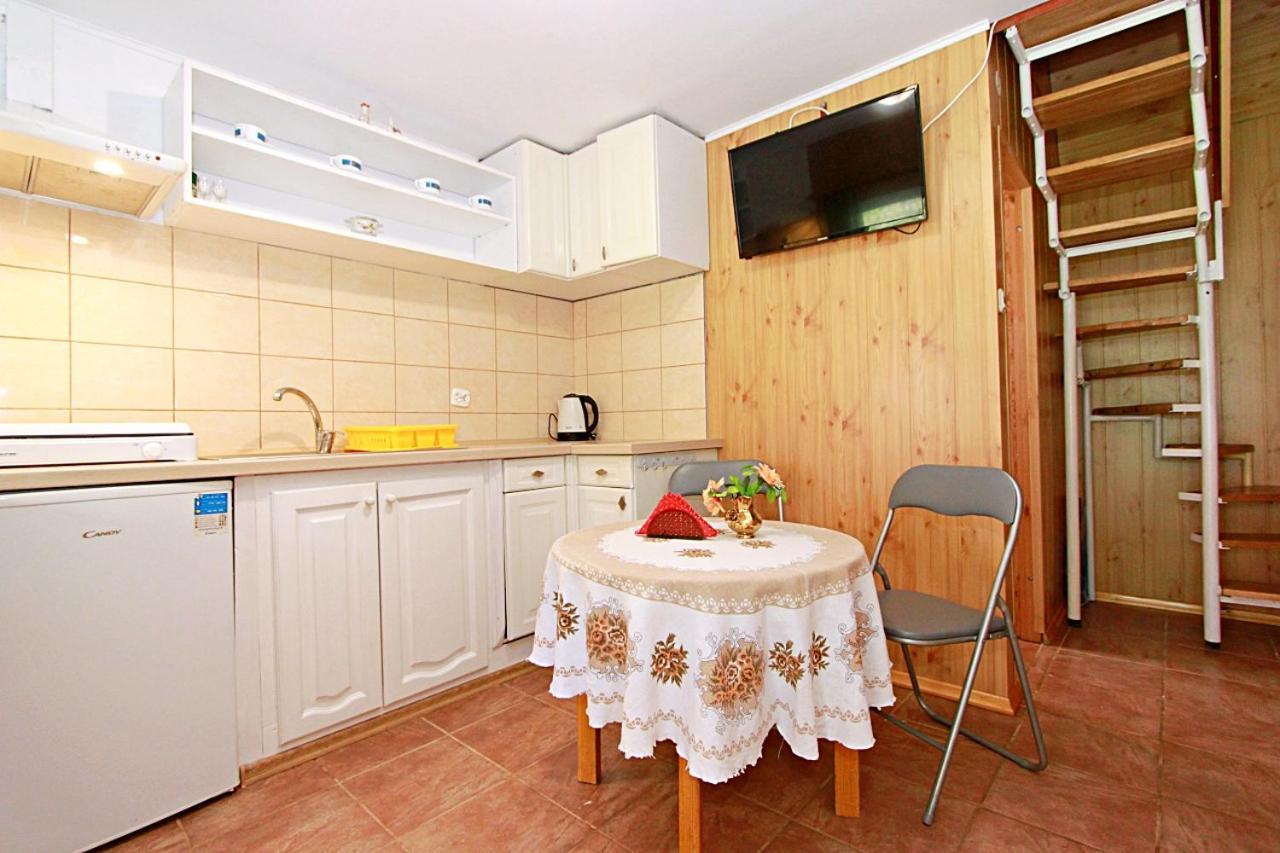 Domki Wczasowe Mazury - Ferienhaus Masuren - Do 12 Osob - Idealny Dla Grup Dluzek Kültér fotó